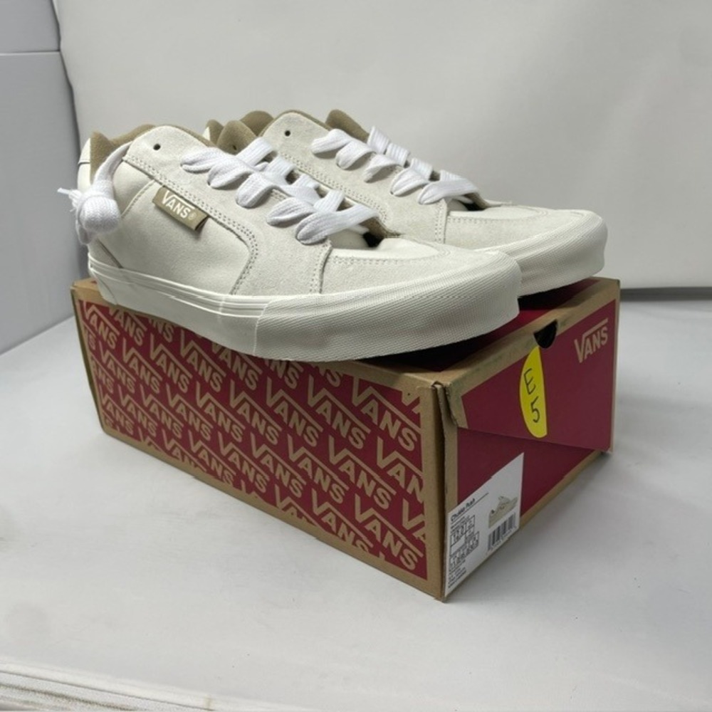 Vans Chukka Push Marshmallow White Suede Skate Shoes VN000CZWCCZ Mens 12